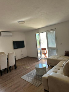 Apartman Pristan